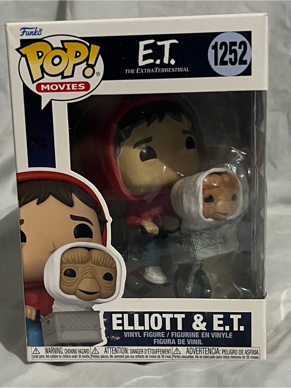 Funko Pop! Elliott & E.T. Vinyl Figure - Red, White, Brown